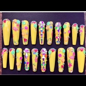 Fun banana gel fruit box.